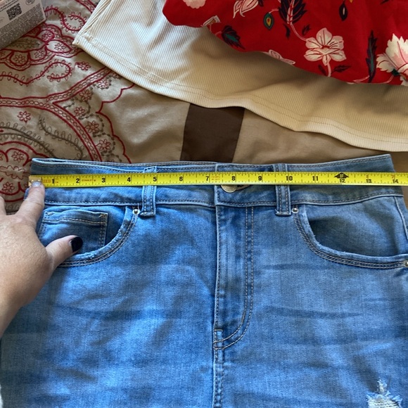 Wax Jean Butt I love you! Distressed style size 7 - Picture 6 of 9